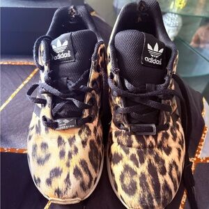 adidas Kids Leopard Print Sneakers - Black & Tan